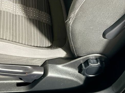 Used 2014 Volkswagen Beetle R-Line image 15