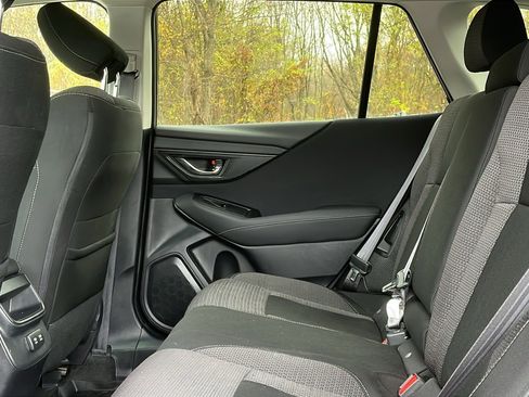 Certified 2021 Subaru Outback Premium image 21