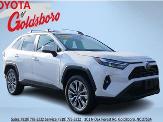 Used 2022 Toyota RAV4 XLE Premium video 1