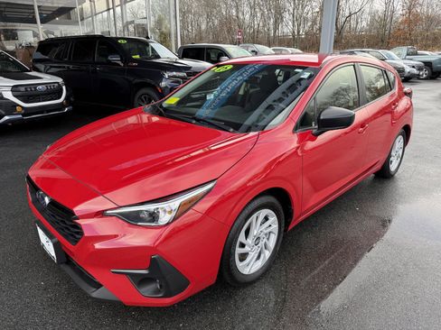 Certified 2025 Subaru Impreza 2.0i image 9