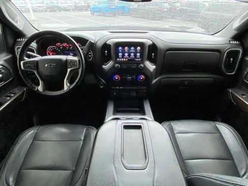 Used 2021 Chevrolet Silverado 1500 RST w/ Convenience Package II AWD/4WD image 24