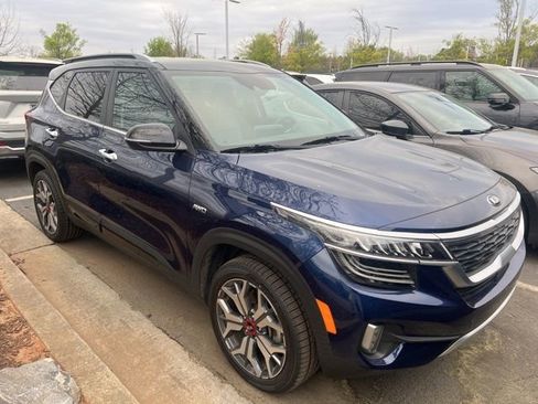 Certified 2021 Kia Seltos SX image 3