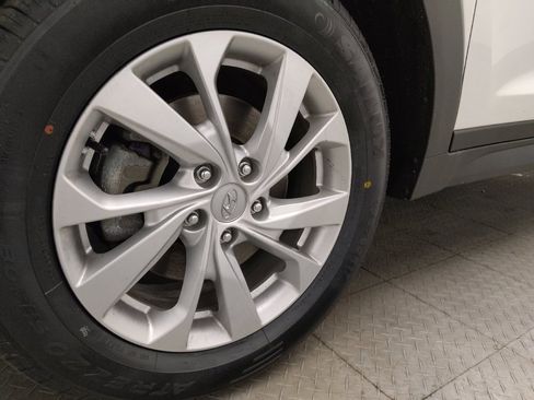 Used 2021 Hyundai Tucson Value w/ Cargo Package image 31