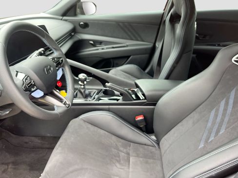 Used 2025 Hyundai Elantra N FWD image 22