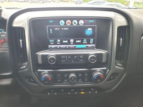 Used 2018 Chevrolet Silverado 1500 LT w/ LPO, Black Pack AWD/4WD image 12