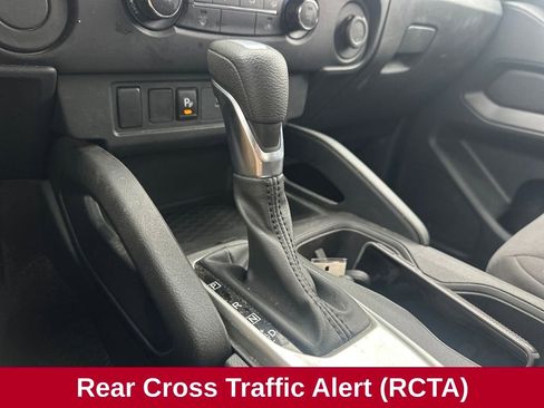 Used 2024 Nissan Frontier S w/ Technology Package image 18