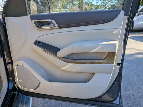 Used 2017 GMC Yukon Denali w/ Open Road Package image 37