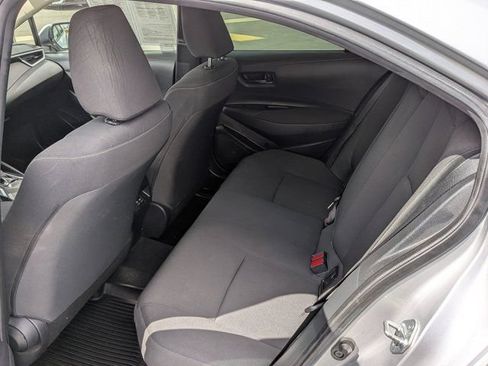 Used 2025 Toyota Corolla LE FWD image 14