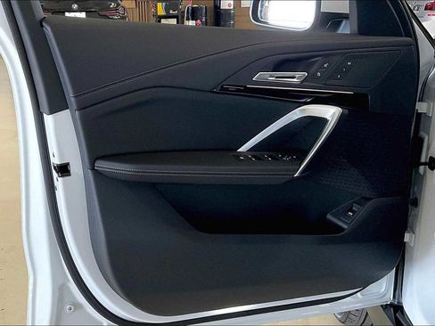 Used 2025 BMW X1 xDrive28i w/ Technology Package image 10