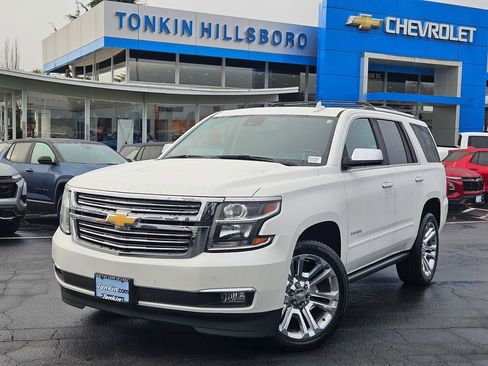 Used 2020 Chevrolet Tahoe Premier w/ Premier Plus Edition image 2