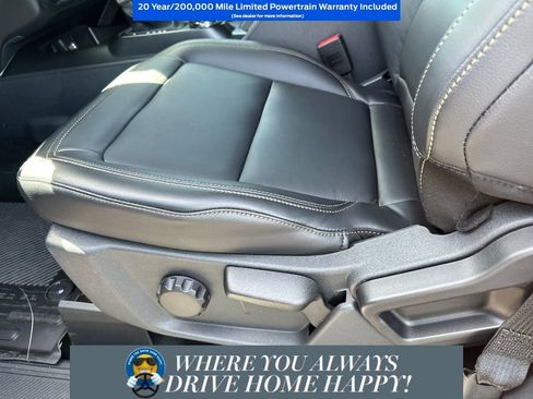 New 2026 Ford Bronco Badlands AWD/4WD image 7