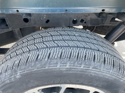 Certified 2022 Ford F150 XLT w/ Equipment Group 302A High image 10