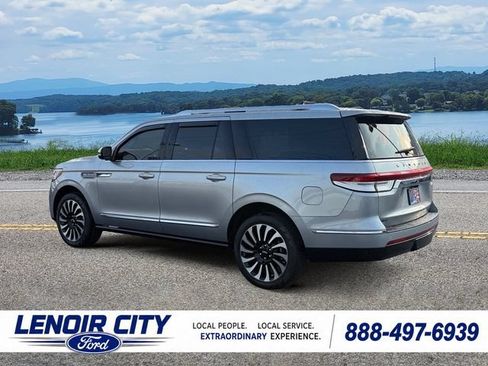 Used 2024 Lincoln Navigator L Black Label AWD/4WD image 5