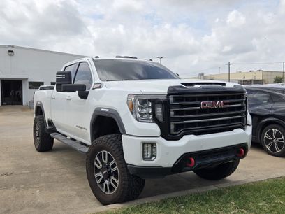Used 2020 GMC Sierra 2500 AT4 w/ AT4 Premium Package