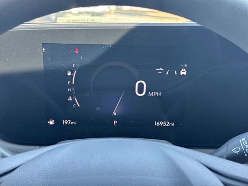 Certified 2024 Buick Envista Preferred w/ Advanced Safety Package image 21