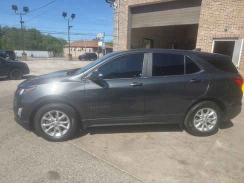 Used 2021 Chevrolet Equinox LT FWD image 3