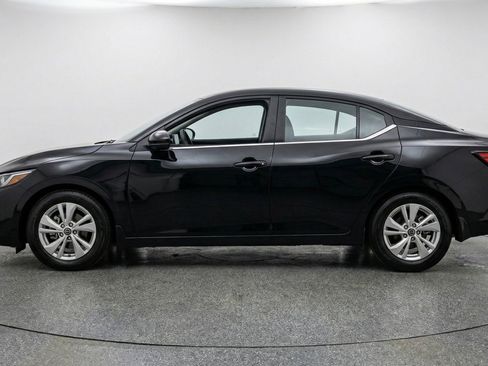 Used 2025 Nissan Sentra S FWD image 5