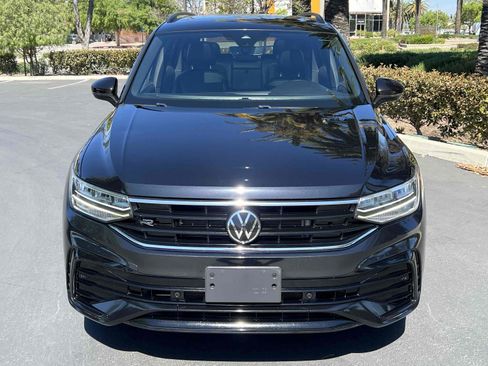 Used 2022 Volkswagen Tiguan SE R-Line image 16