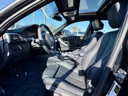 Used 2017 BMW 330i xDrive Sedan image 11