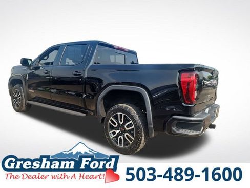 Used 2022 GMC Sierra 1500 AT4 w/ AT4 Premium Package AWD/4WD image 5