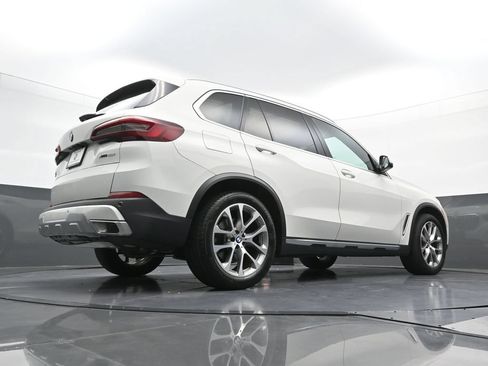 Used 2023 BMW X5 xDrive40i w/ Luxury Seating Package AWD/4WD image 27