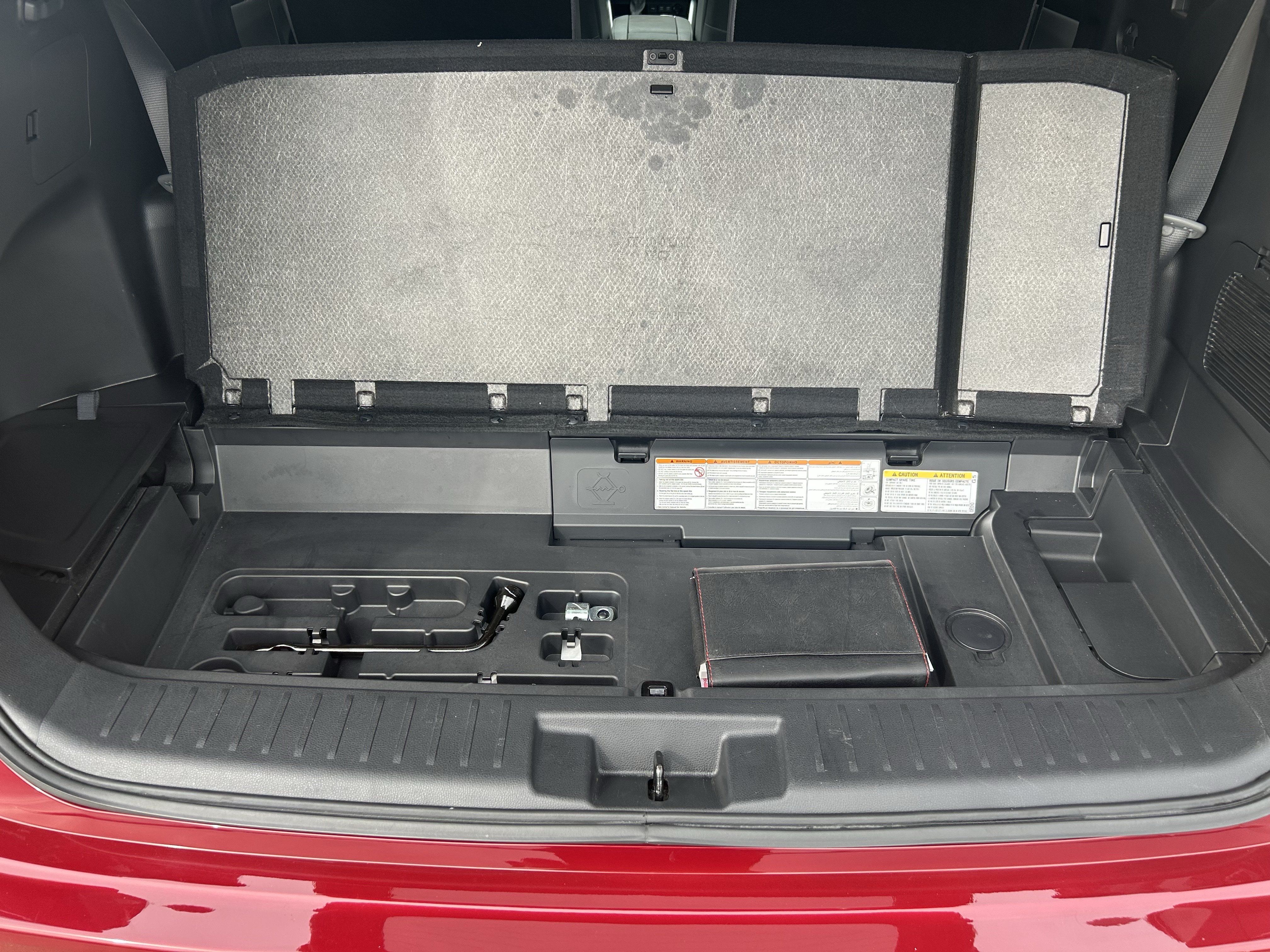 Certified 2021 Toyota Highlander XLE AWD/4WD image 15