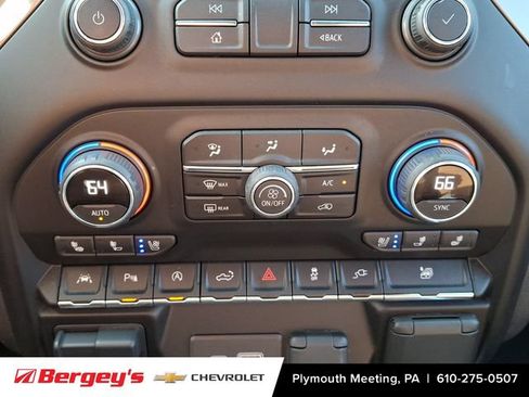 Certified 2021 Chevrolet Silverado 1500 High Country w/ Technology Package AWD/4WD image 19