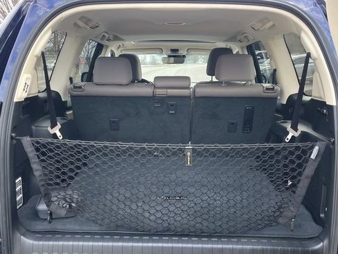 Used 2023 Lexus GX 460 Premium w/ Premium Plus Package image 24