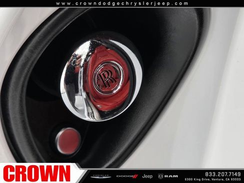 Used 2019 Rolls-Royce Wraith RWD image 23