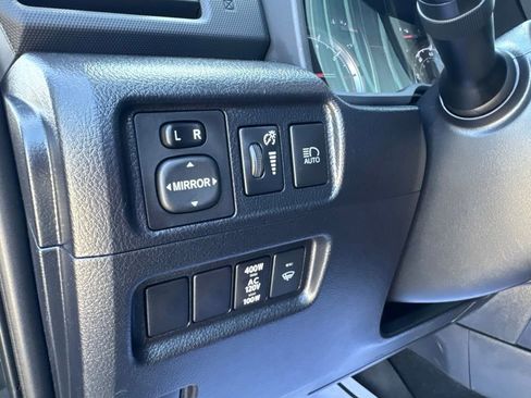 Used 2024 Toyota 4Runner TRD Off-Road AWD/4WD image 15