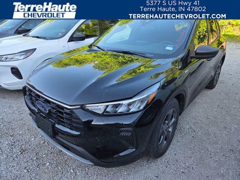 Used 2025 Ford Escape ST-Line FWD image 1