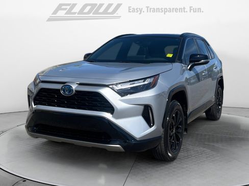 Used 2024 Toyota RAV4 XSE AWD/4WD image 4