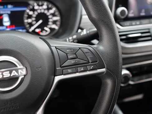 Used 2023 Nissan Altima 2.5 SV image 23