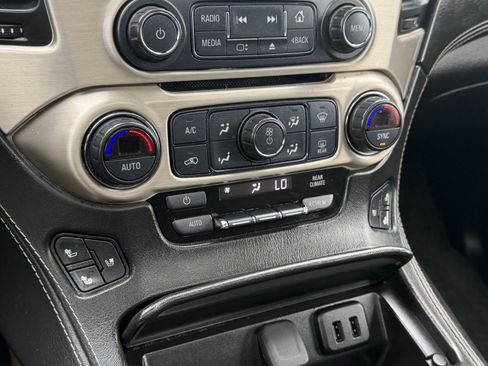 Used 2017 GMC Yukon XL Denali w/ Open Road Package AWD/4WD image 25