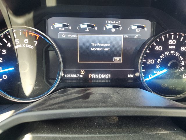 Used 2015 Ford F150 Lariat AWD/4WD image 7