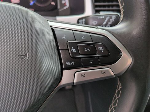 Certified 2022 Volkswagen Atlas SE w/ Black Wheel Package image 24