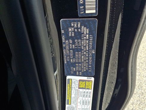 New 2026 Kia Carnival SX Prestige image 18