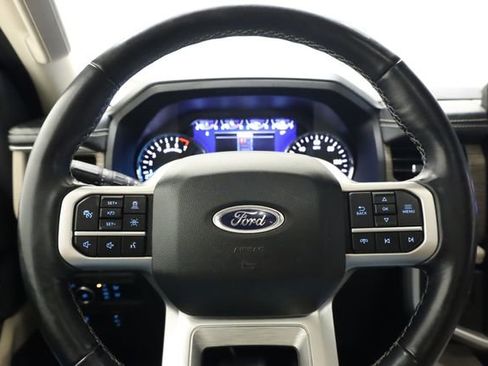 Used 2024 Ford Expedition Max Limited image 17