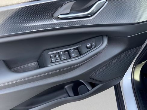 New 2026 Jeep Grand Cherokee Laredo X AWD/4WD image 12