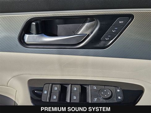 New 2026 Nissan Murano SL image 14