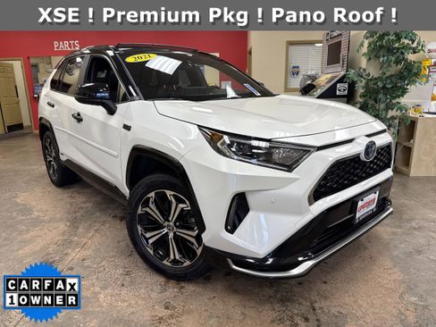 Used 2021 Toyota RAV4 XSE image 1