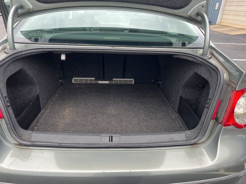 Used 2006 Volkswagen Passat 2.0T image 14