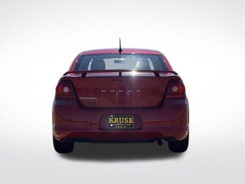 Used 2014 Dodge Avenger SE w/ Blacktop Package FWD image 31