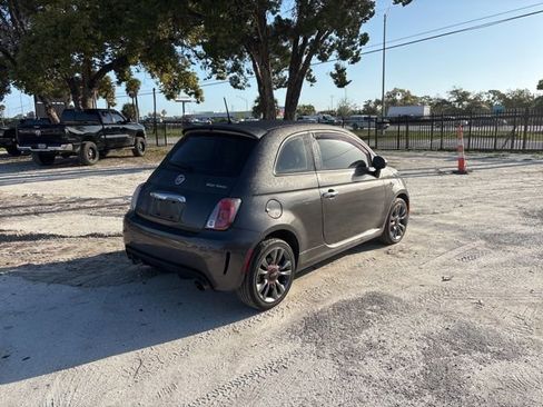 Used 2018 FIAT 500 Pop w/ Urbana Appearance Package image 4