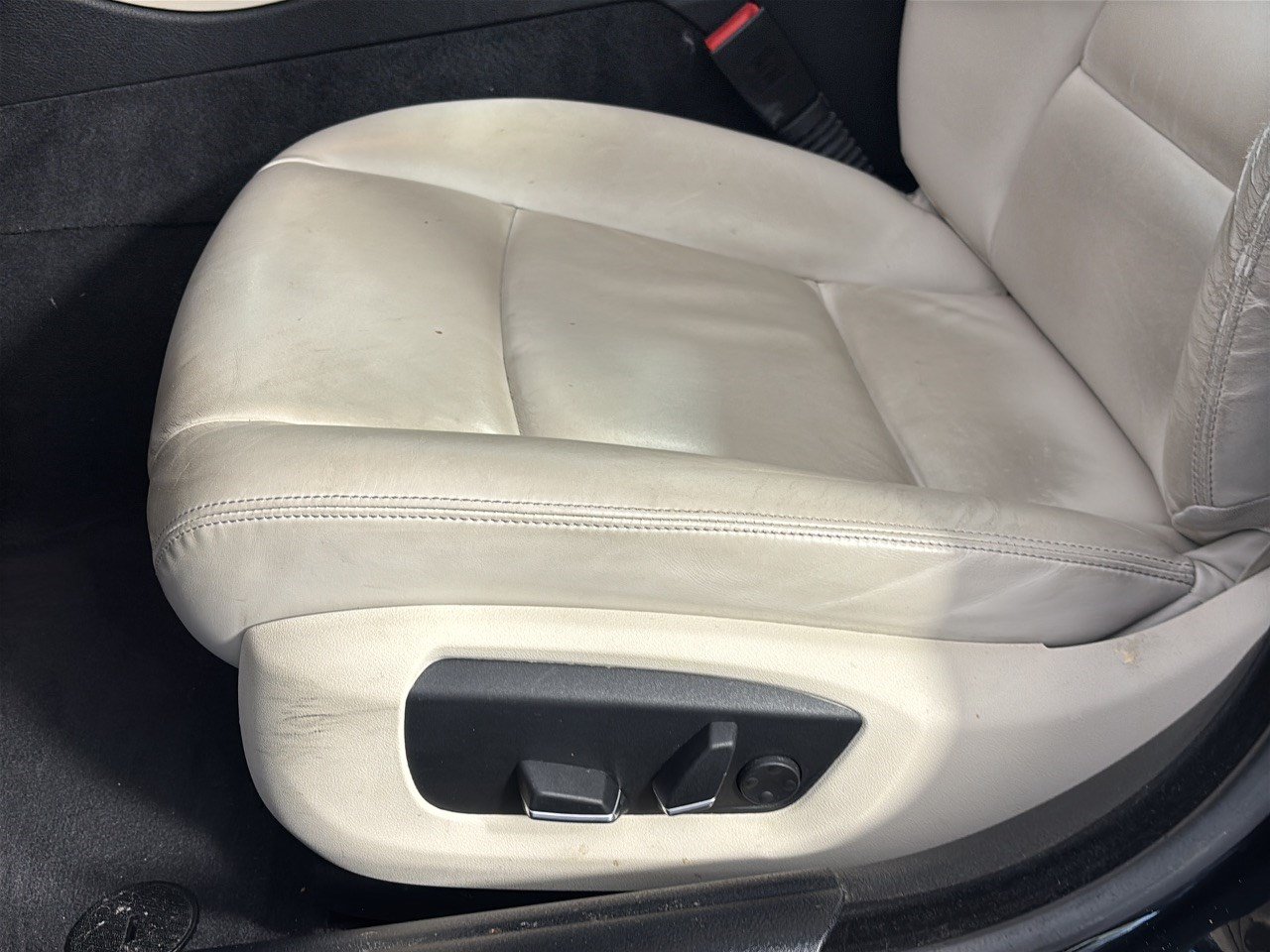 Used 2014 BMW 528i Sedan RWD image 16