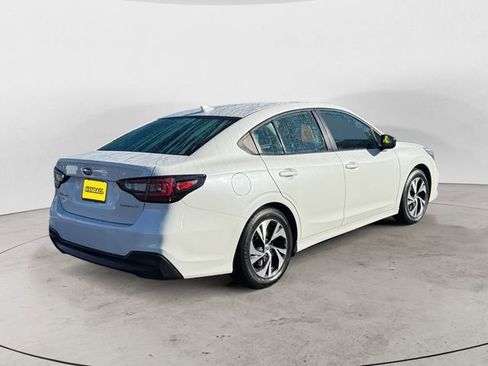 Used 2023 Subaru Legacy image 5