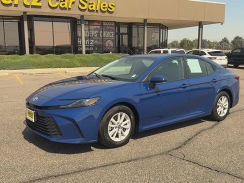 Used 2026 Toyota Camry LE FWD image 4