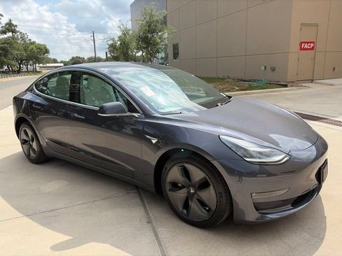 Used 2019 Tesla Model 3 Long Range AWD/4WD image 4