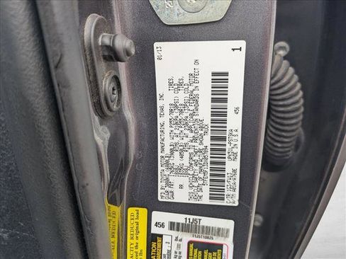 Used 2013 Toyota Tundra w/ SR5 Pkg image 15