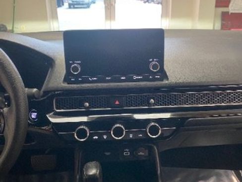 Used 2023 Honda Civic LX image 16